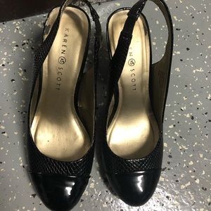 Karen Scott Penniblack heel